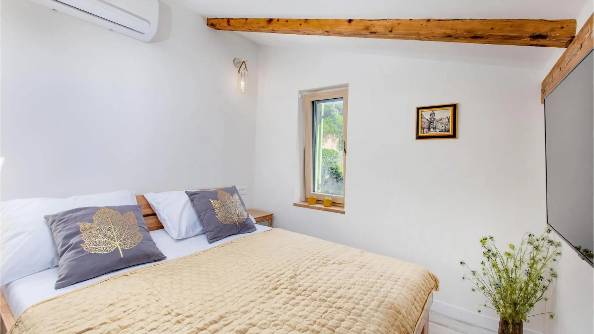 3 Bedroom Beautiful Home In Malinska 0*,  Croatia