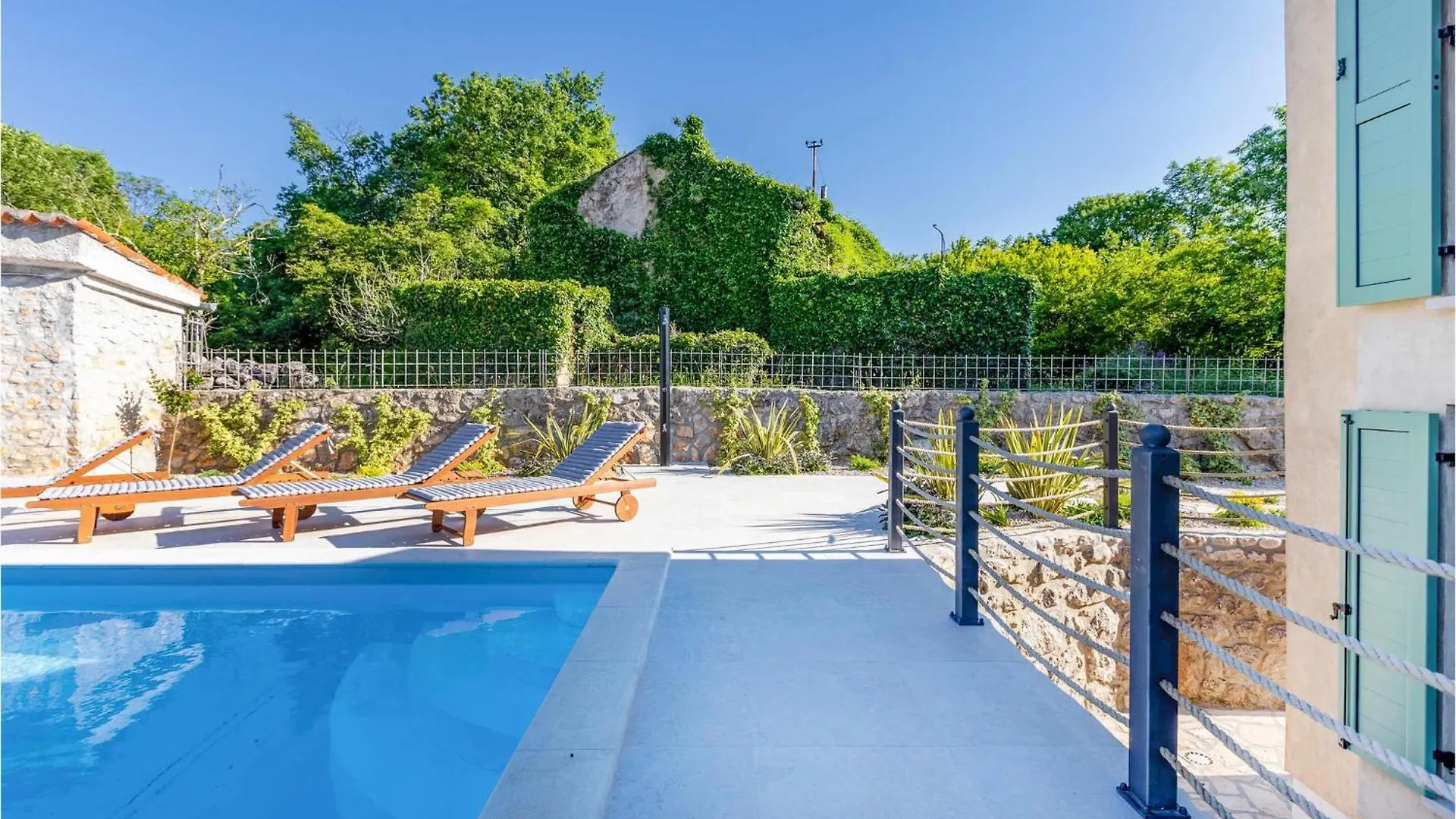 3 Bedroom Beautiful Home In Malinska