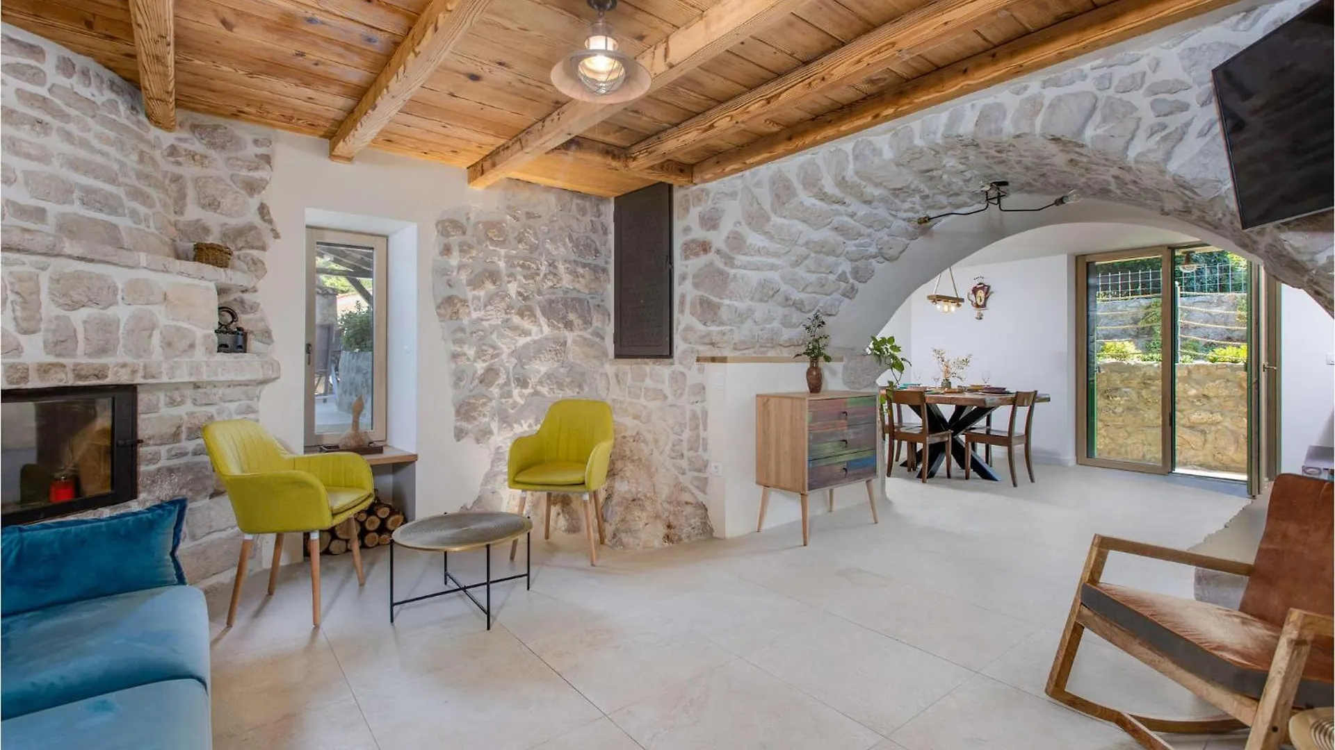 3 Bedroom Beautiful Home In Malinska 0*,  Croatia